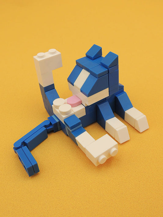 Chat qui se lèche - Bleu & Blanc - DIY Kit en Briques Décoratives (62 pièces)