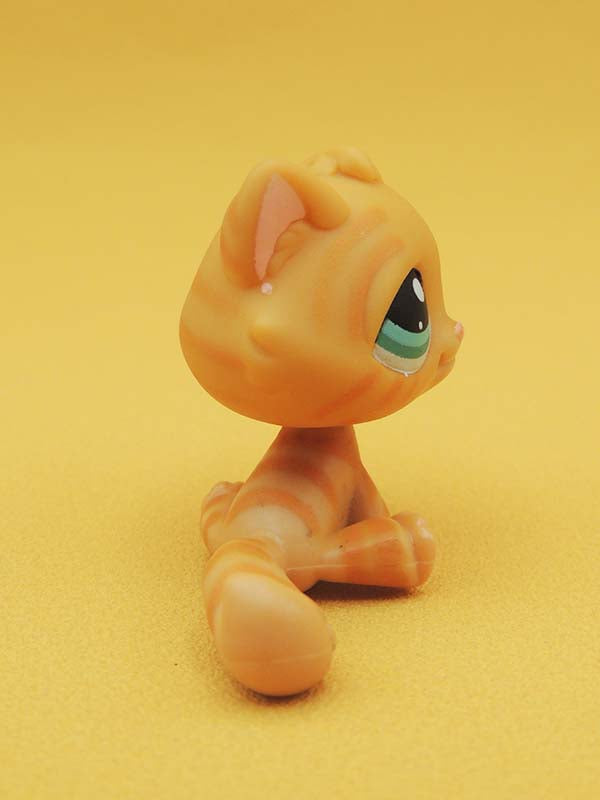 Littlest Pet Shop - Chat Tigré Orange Tabby Cat - #300 LPS Hasbro