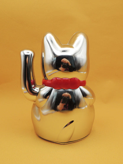 Maneki Neko - Chat Japonais Porte Bonheur - Figurine Argentée Avec Bras Mobile