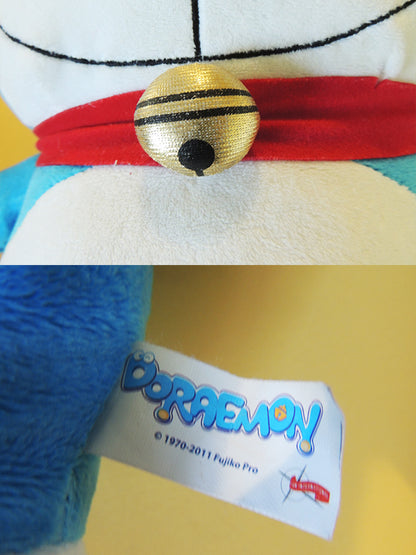 Doraemon - Peluche Géante Chat Robot 42x32cm