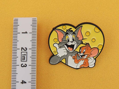 Tom & Jerry - Cœur de Fromage - Pin's Looney Tunes